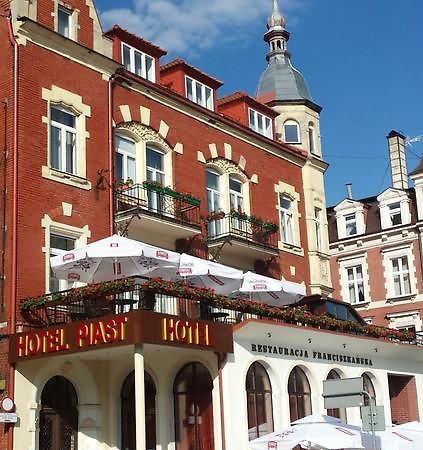 Hotel Piast Слупск Екстериор снимка