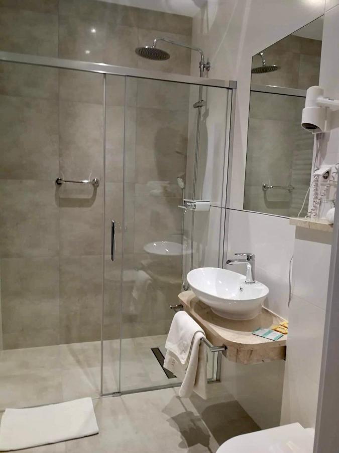 Hotel Piast Слупск Екстериор снимка
